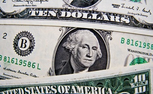 Des billets libellés en dollars américains (Illustration).
