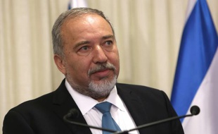 L'ultranationaliste israélien Avigdor Lieberman, le 25 mai 2016 à Jérusalem
