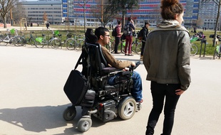 Strasbourg, le 18 mars 2015 : Une convention signée à l'université de Strasbourg pour faciliter l'accessibilité des étudiants handicapés