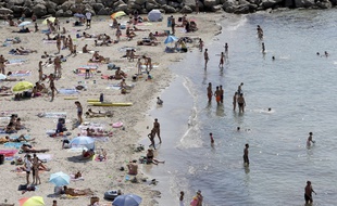 La plage du Prophète est souvent saturée pendant l'été.