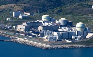 Le Japon a négligé d'effectuer des vérifications sur la sécurité d'au moins 40% des pièces détachées pour les réacteurs nucléaires qu'il a exportées ces dix dernières années, affirme lundi un quotidien nippon.