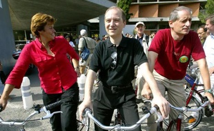 Des élus adhérents du Club des villes et territoires cyclables viennent de lancer le Club des parlementaires pour le vélo, qui veut agir en faveur d'une "vraie politique du vélo en France".