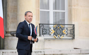 Le secrétaire d'État à l'Enfance Adrien Taquet.