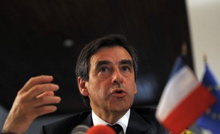 François Fillon lors d'une conférence de presse à Moroni, aux Comores, samedi 11 juillet 2009.