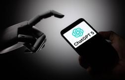 Quand la nouvelle version de ChatGPT, plus froide, fait des malheureux