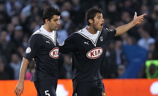 Fernando (à g.) aux côtés de Yohann Gourcuff, le 3 avril 2010 lors d'un Bordeaux - Nancy.