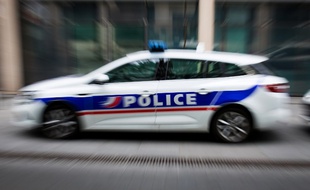 Une voiture de police (illustration)
