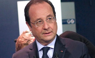 François Hollande, le 6 mai 2014 dans les locaux de BFM TV à Paris