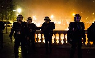 Reporters sans frontières dénonce des violences policières envers les journalistes, en marge des manifestations du 1er mai et du mouvement Nuit Debout.