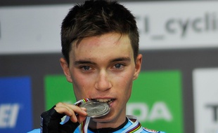 Le jeune espoir belge Bjorg Lambrecht est décédé lors du Tour de Pologne à la suite d'une tragique chute à vélo.
