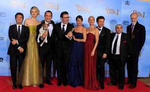 L'équipe du film «The Artist», récompensé par trois Golden Globes, le 15 janvier 2012.