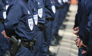 Au commissariat central de Toulouse, des policiers en tenue. (Illustration).