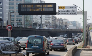 Le périphérique parisien lors d'une alerte pollution (illustration)..