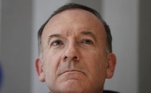 Le futur président du Medef, Pierre Gattaz, a jugé remarquable lundi le nouveau code de bonnes pratiques encadrant la rémunération des patrons, estimant qu'il permettra d'éviter les abus.