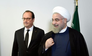 Les présidents français Francois Hollande et iranien Hassan Rohani lors d'une rencontre en marge de l'assemblée générale de l'Onu le 27 septembre 2015 à New York