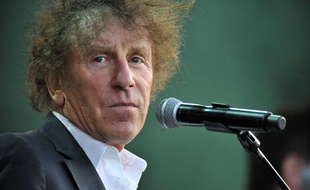Alain Souchon en concert, en juillet 2010.