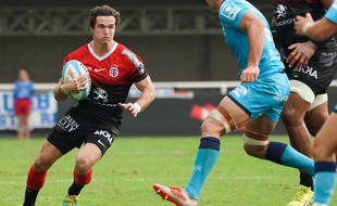 L'ouvreur sud-africain Tristan Tedder revient de prêt de Béziers.