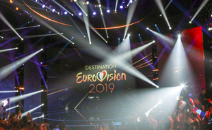 Le plateau de Destination Eurovision 2019, avant un direct.