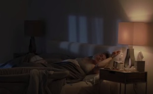 Image extraite de la publicité pour la marque Frida Mom.
