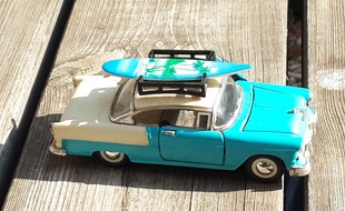 Image d'illustration d'une petite voiture.