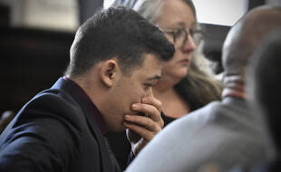 Kyle Rittenhouse, acquitté du meurtre de deux militants antiracistes, lors du verdict