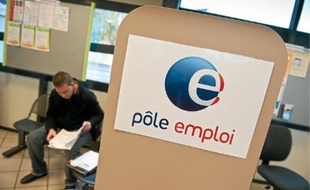 « Il ya 2500 contrats CAE à aller chercher », explique le Pôle Emploi Aquitaine.