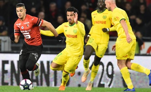 Hatem Ben Arfa pourrait rejoindre le FC Nantes pour la suite de la saison 2019-2020.