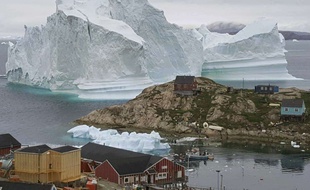 Un iceberg sur la côte nord-ouest du Groenland, en juillet 2018.