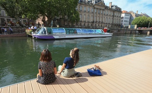 Le ponton des Bateliers à Strasbourg le 9 juillet 2018. Inauguration et ouverture au public.