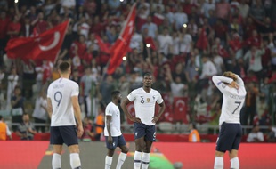 Sale soirée pour Pogba et les Bleus