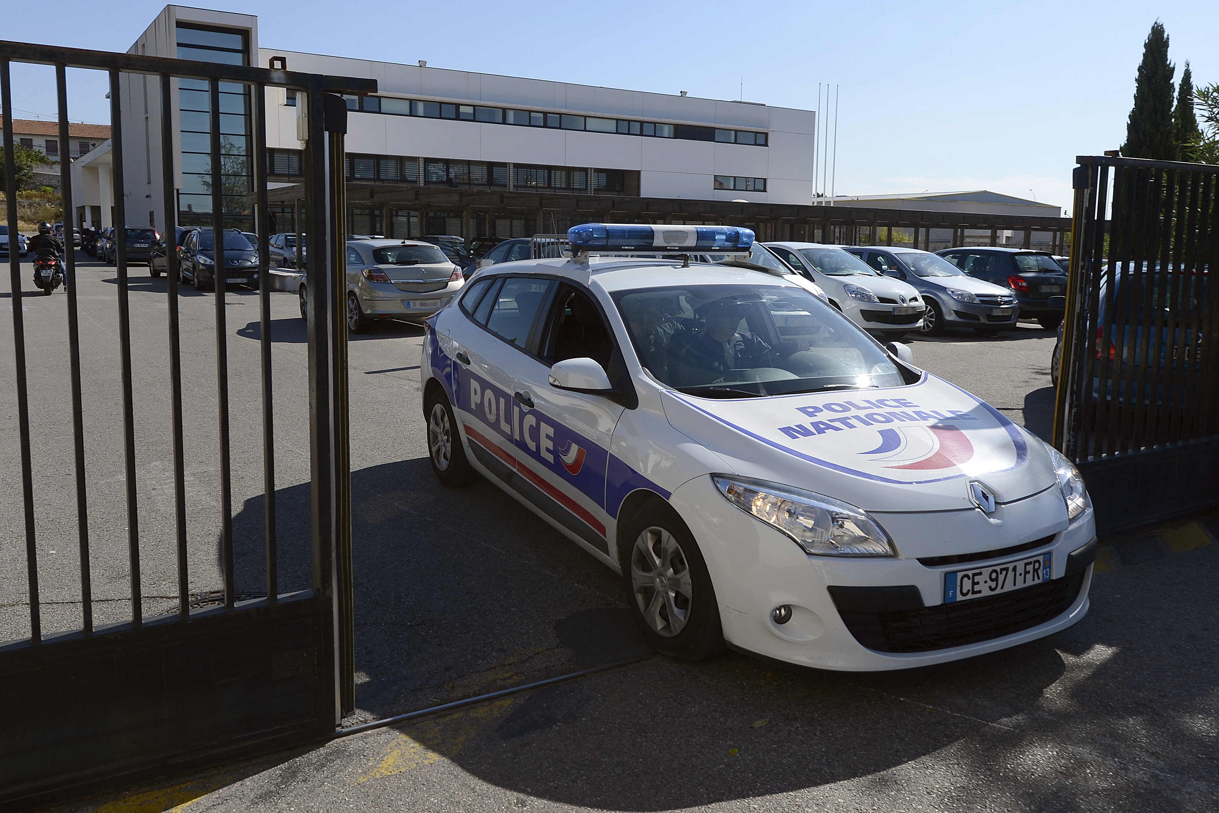 Marseille La Gangrene Des Presumes Ripoux De La Bac Nord Dissequee Par Le Tribunal