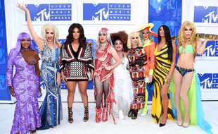 Le cast de «RuPaul's Drag Race - All Stars 2», aux MTV Video Music Awards à New York, le 28 août 2016.