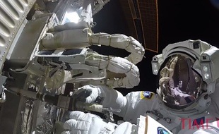 Thomas Pesquet était équipé d'une GoPro pour sa dernière sortie dans l'espace, vendredi 24 mars.