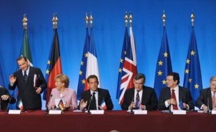 Les quatre membres européens du G8 ont dressé samedi un catalogue de mesures pour faire face à la crise financière et notamment pris l'engagement solennel de soutenir les établissements financiers européens en difficulté