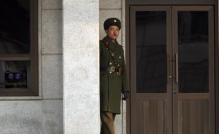 Une cinquantaine d'enfants nord-coréens se cachent en Chine après avoir fui un orphelinat de leur pays natal, a affirmé jeudi une députée sud-coréenne, fer de lance d'une campagne incitant Pékin à ne pas renvoyer les réfugiés nord-coréens dans leur pays.