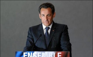 L'action de Nicolas Sarkozy comme président de la République est approuvée par 67% des Français, soit 24 points de plus que celle de Jacques Chirac à la fin de son quinquennat, et les débuts du mandat Sarkozy sont jugés plutôt réussis par 76% contre 23%, selon le tableau de bord de l'Ifop à paraître jeudi dans Paris Match.