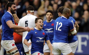 La joie des Bleus, lors de leur victoire contre l'Angleterre pour l'ouverture du Tournoi des VI Nations, le 2 février 2020.