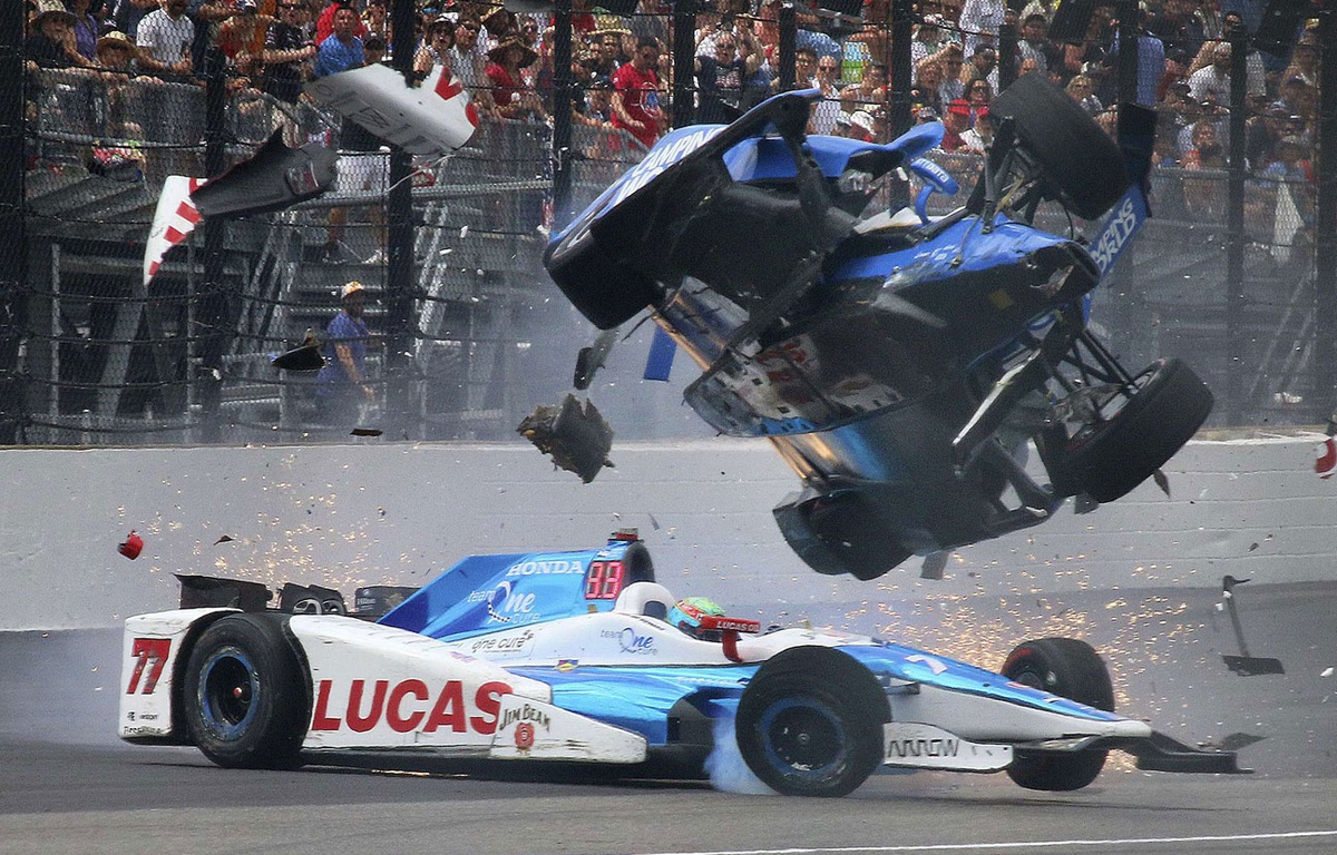 VIDEO. A Indianapolis, l’accident spectaculaire de Scott Dixon… qui s