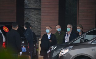 Les experts de l'OMS à à Wuhan le 31 janvier 2021.