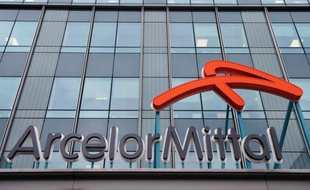 Le groupe ArcelorMittal a annoncé mercredi la réouverture dans la semaine du 17 janvier d'un haut fourneau fermé depuis août à Dunkerque, confirmant des informations syndicales.
