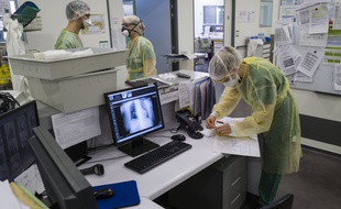 Après avoir été saturé en mars, l'hôpital de Colmar a de nouveau des places en réanimation (archives).