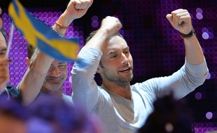 Le Suédois Mans Zelmerlow a gagné la 60 e édition de l'Eurovision