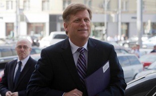 L'ambassadeur des Etats-Unis en Russie, Michael Mc Faul, qui s'était illustré par de fréquents accrochages avec les autorités russes, a annoncé mardi son départ fin février, soit deux ans seulement après sa prise de fonction.