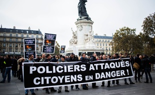 Une manifestation de policiers après l'attaque aux cocktails Molotov contre des forces de l'ordre à Viry-Châtillon (Essonne). (Illustration)
