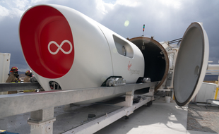 Virgin Hyperloop réussit son premier essai avec passagers