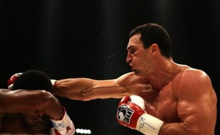 L'Ukrainien Vladimir Klitschko, champion IBF des lourds depuis avril 2006, a mis en place à l'occasion de son combat contre le Russe Sultan Ibragimov, tenant du titre WBO, le 23 février à New York, une opération caritative, a-t-il annoncé mercredi sur son site internet.