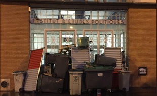 Le bâtiment de l'Institut d'études politiques de Toulouse a été bloqué dans la nuit.