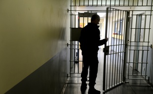 Illustration d'un surveillant de prison.