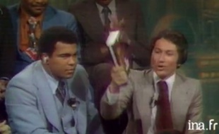 Mohamed Ali dans une émission de Michel Drucker, en 1976.