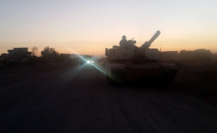 Un char des forces d'élite irakiennes du contre-terrorisme près de Mossoul, le 4 novembre 2016.